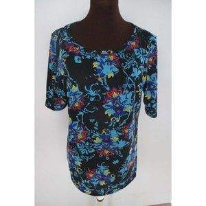 EUC LULAROE GIGI FITTED TEE 2XL GORGEOUS